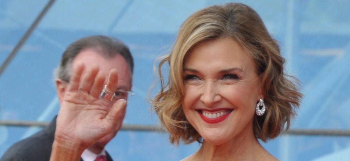 Brenda Strong’s Well-Manicured Voiceover Narration of ‘Desperate Housewives’