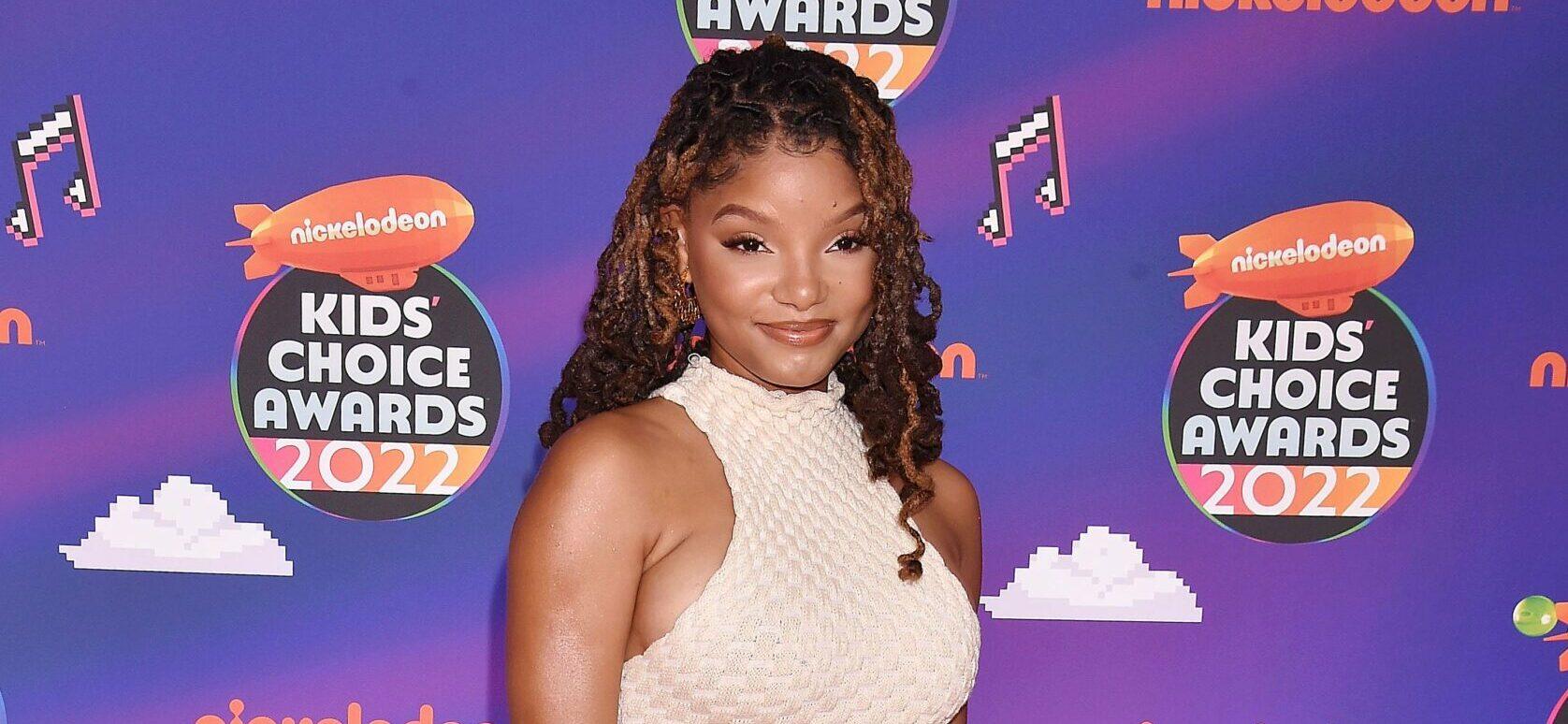 ‘The Little Mermaid’ Star Halle Bailey Looks ‘Pretty In Pink’