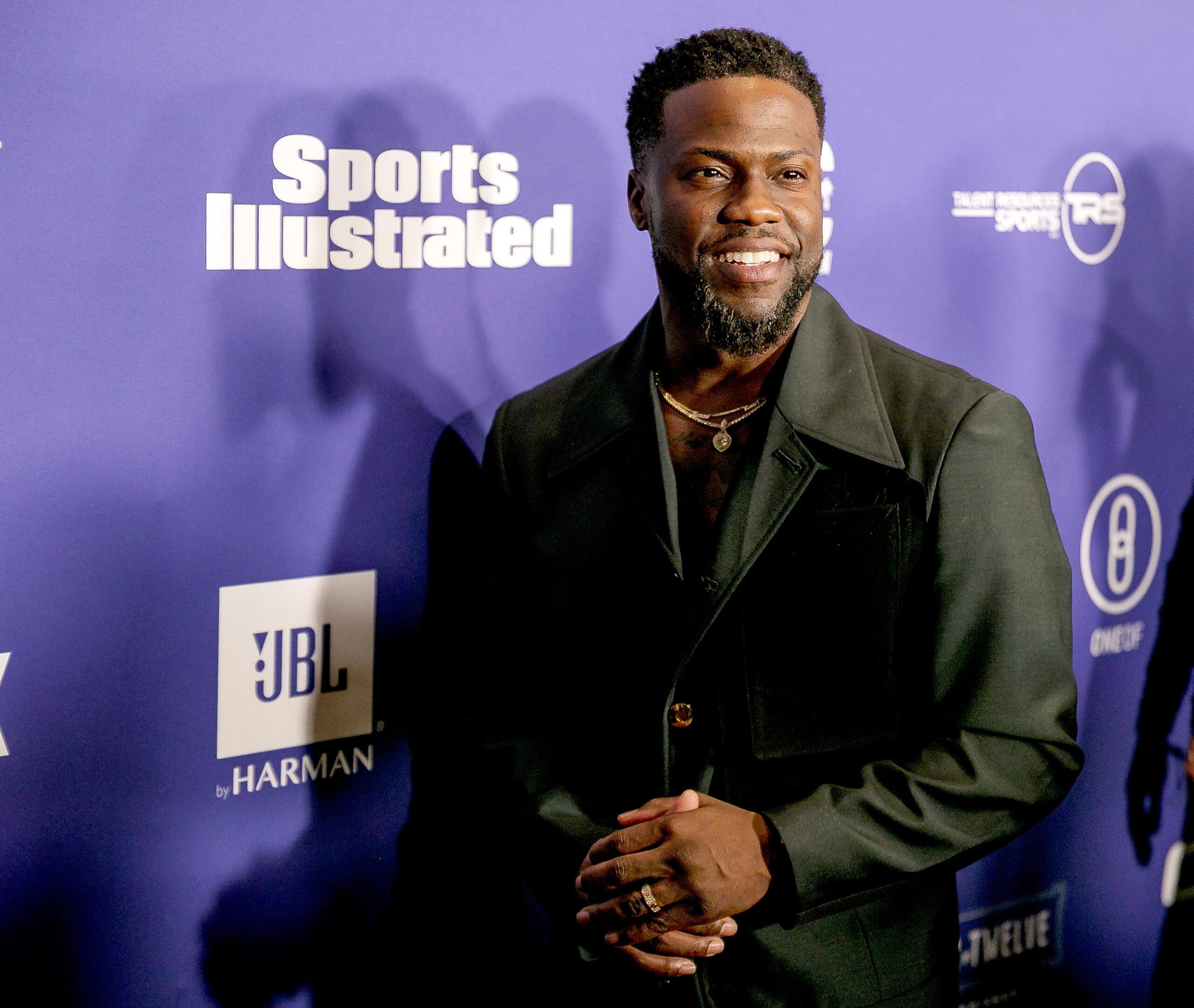 Kevin Hart at Sports Illustrated Super Bowl Party