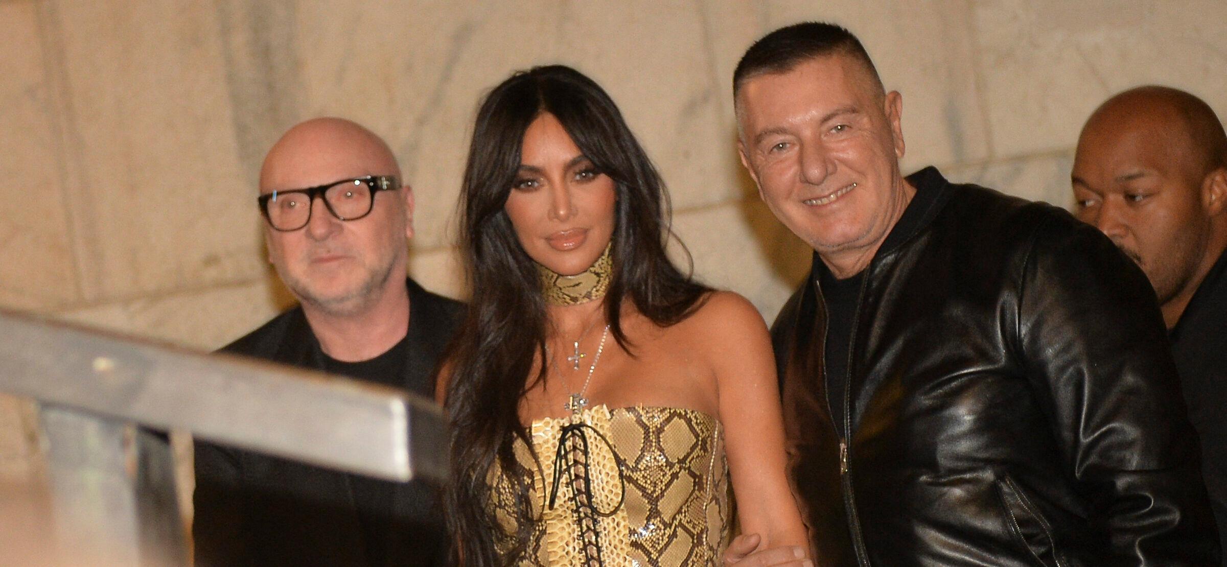 Kim Kardashian Wears Straight-Jacket Inspired D&G Ensemble In Milan