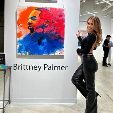 Ring Girl Brittney Palmer Shows Off Booty In Tight Leather Pant