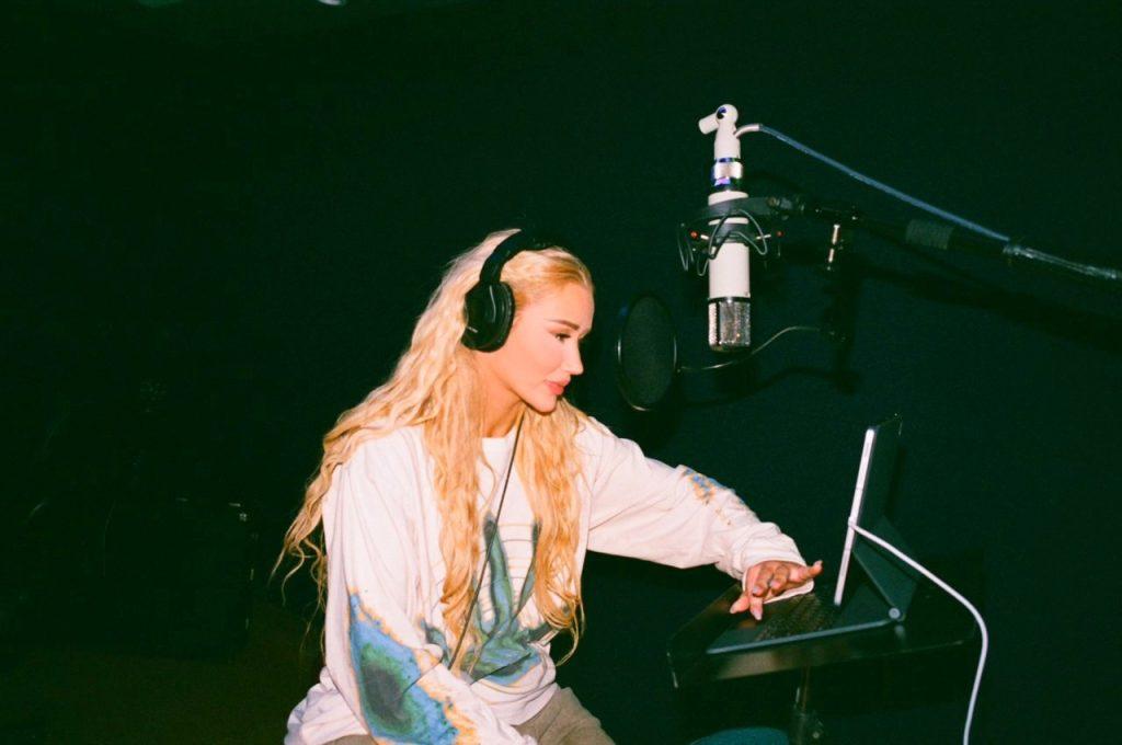 Iggy Azalea teases new music on social media