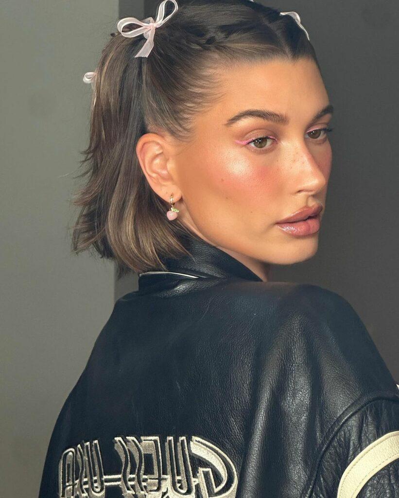 Hailey Bieber's Chic Hairstyle Steals Fans Hearts