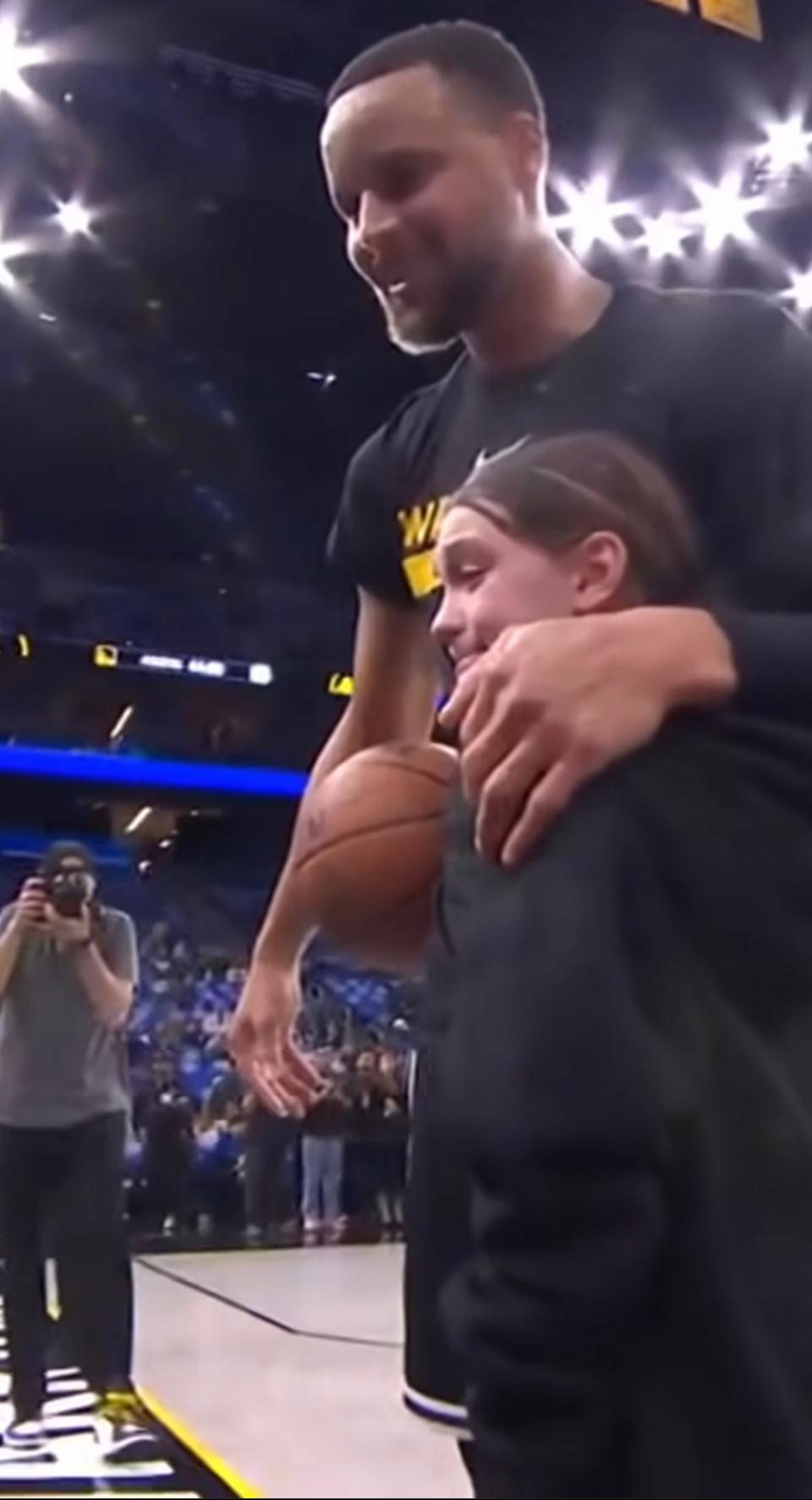 Steph Curry meets young fan