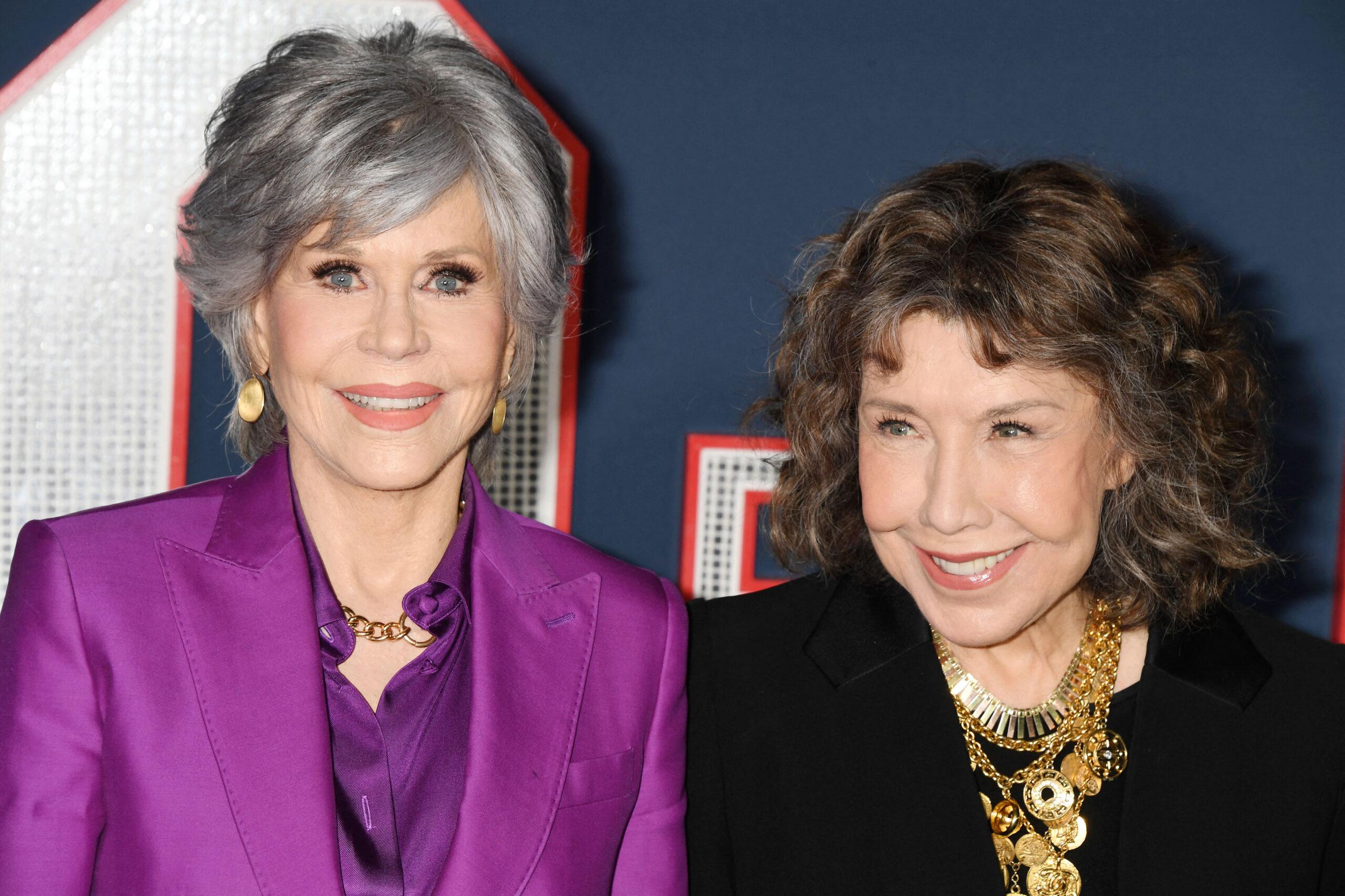 Jane Fonda and Lily Tomlin at the Los Angeles Premiere Screening Of Paramount Pictures' "80 For Brady" - Arrivals