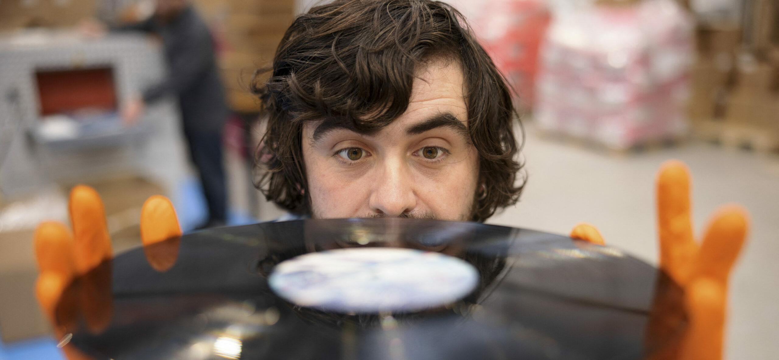 CDs Are On The Outs: Vinyl Records Reigned Supreme In 2022!