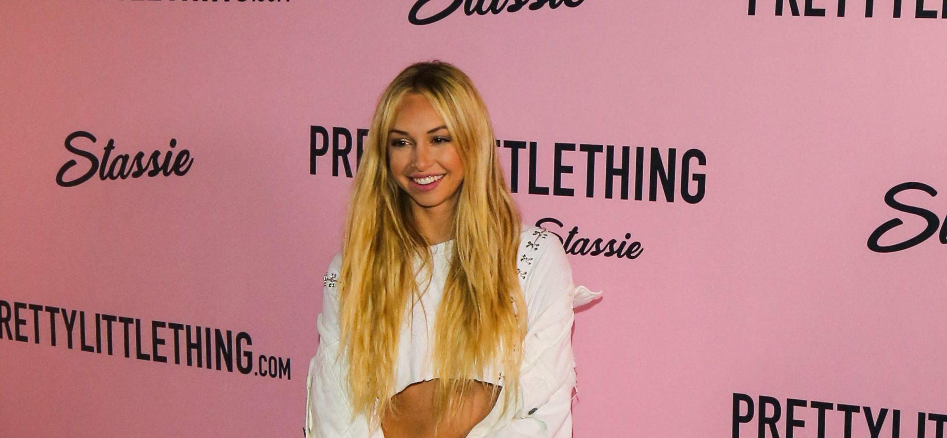Corinne Olympios Flaunts Abs In Workout Attire: ‘Get It Done Today’