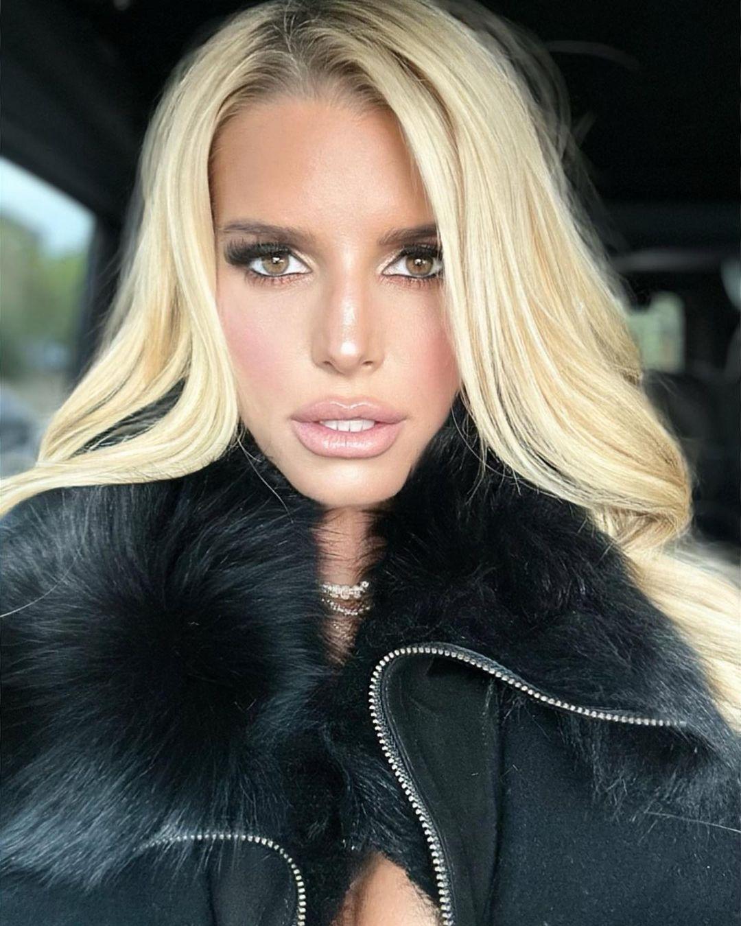 Jessica Simpson slammed for 'heavy filters' in new 'unrecognizable
