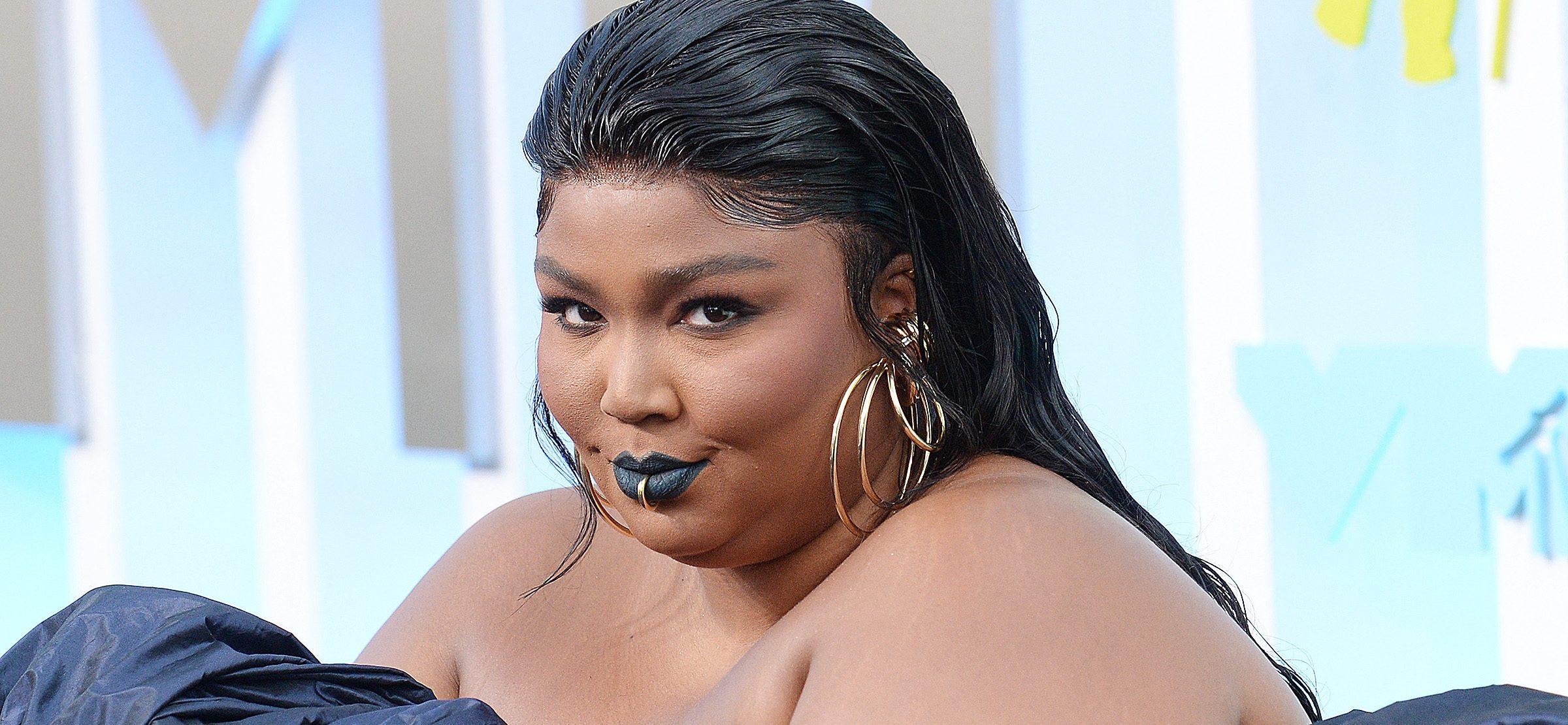 Lizzo Debuts Striking Layered Bob Hairdo & Octopus-inspired Style Amid Legal Trouble