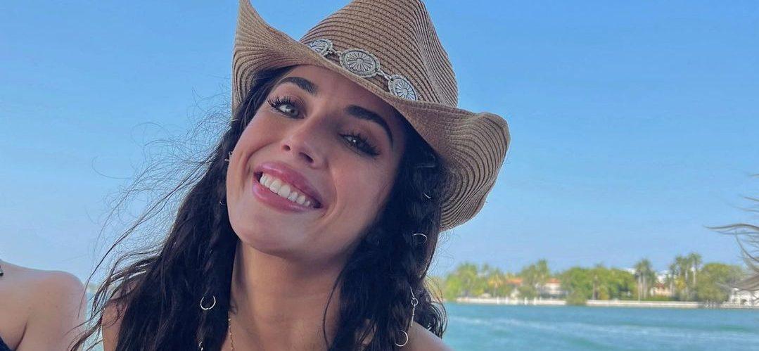 Adam Levine's Mistress Sumner Stroh Teases A Comeback With N