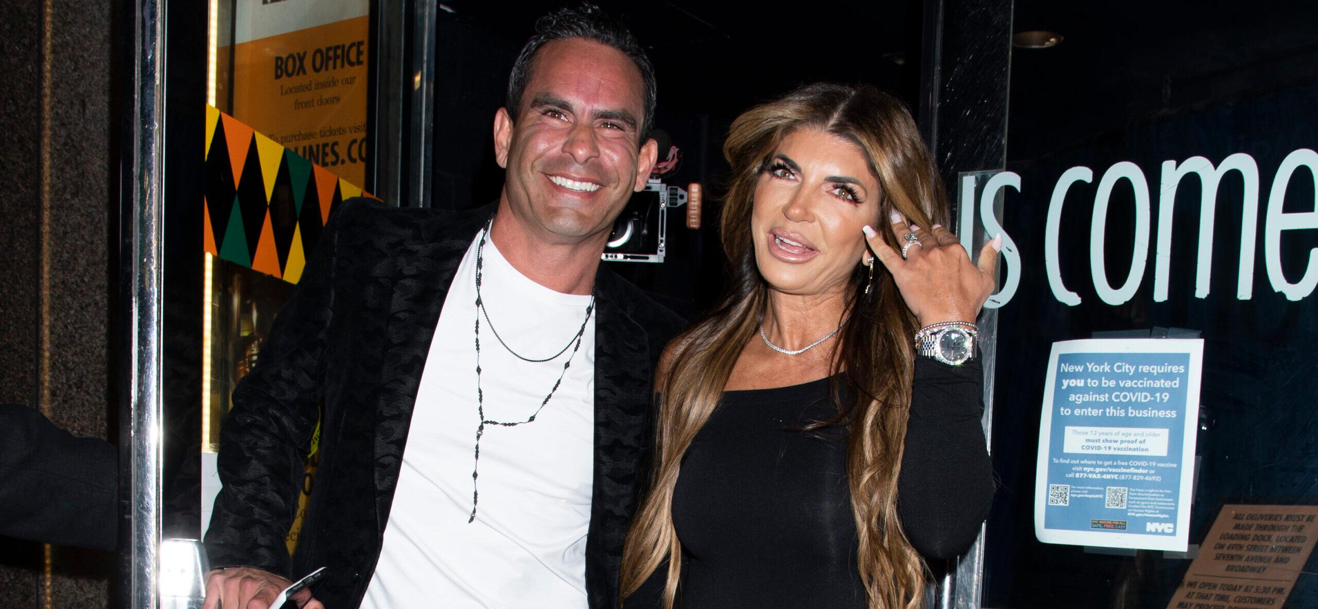 Teresa Giudice Husband Accused Of Pulling A 'Jen Shah'