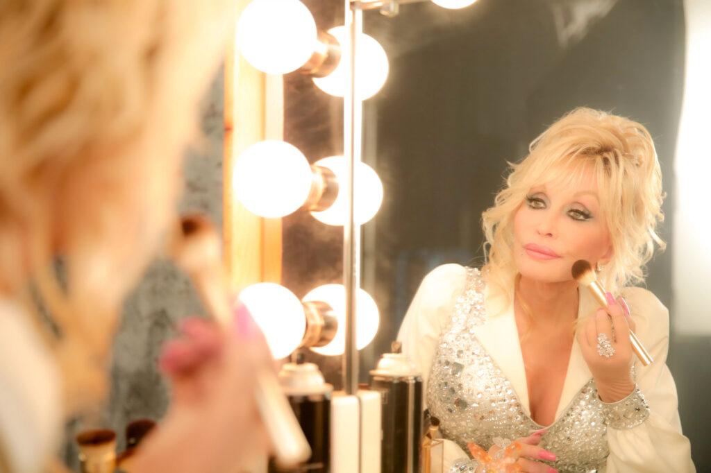 Behind-the-scenes of Dolly Parton s T-Mobile Super Bowl commercial