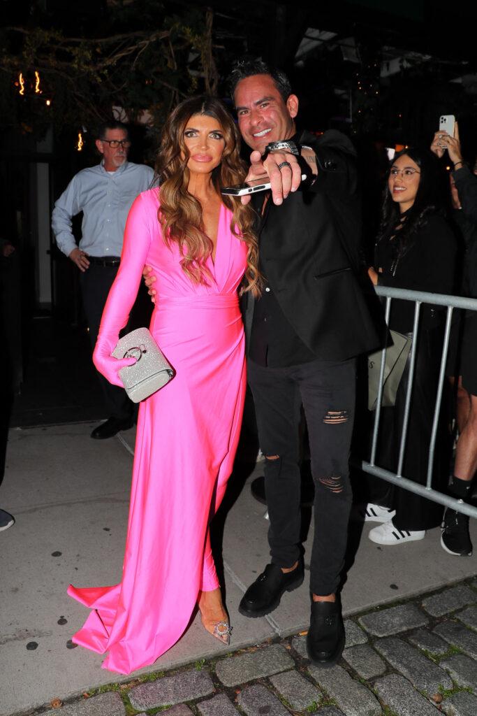 Teresa Giudice Husband Accused Of Pulling A 'Jen Shah'