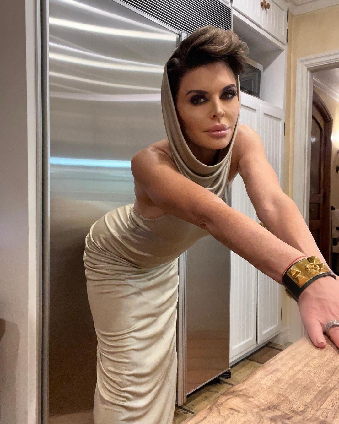 Lisa Rinna often poses in her kitchen