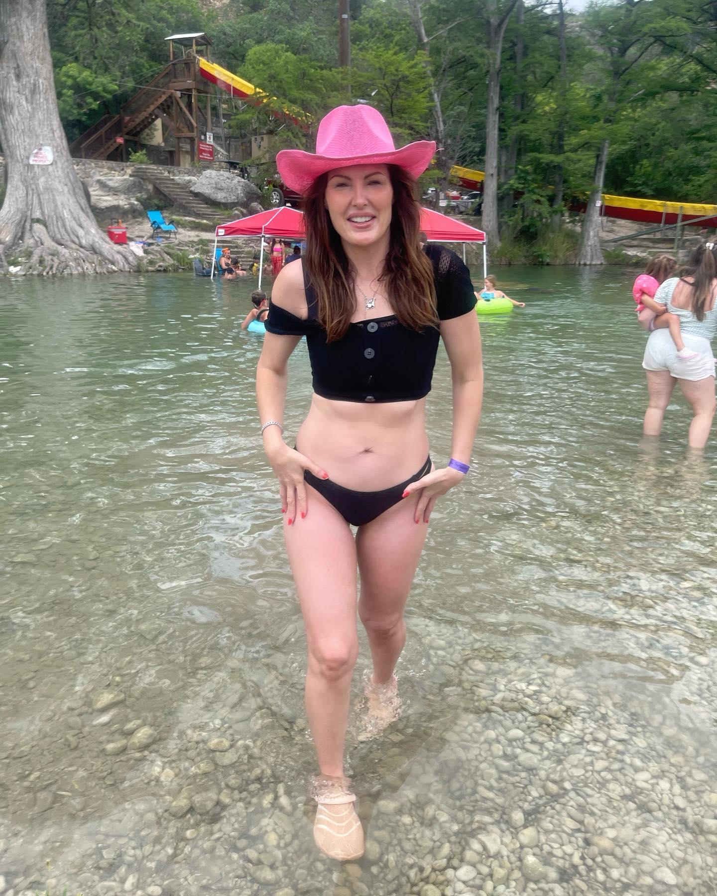 Addison Rae's Mom Sheri Easterling Poses In A Black Bikini and Pink Cowboy Hat! 