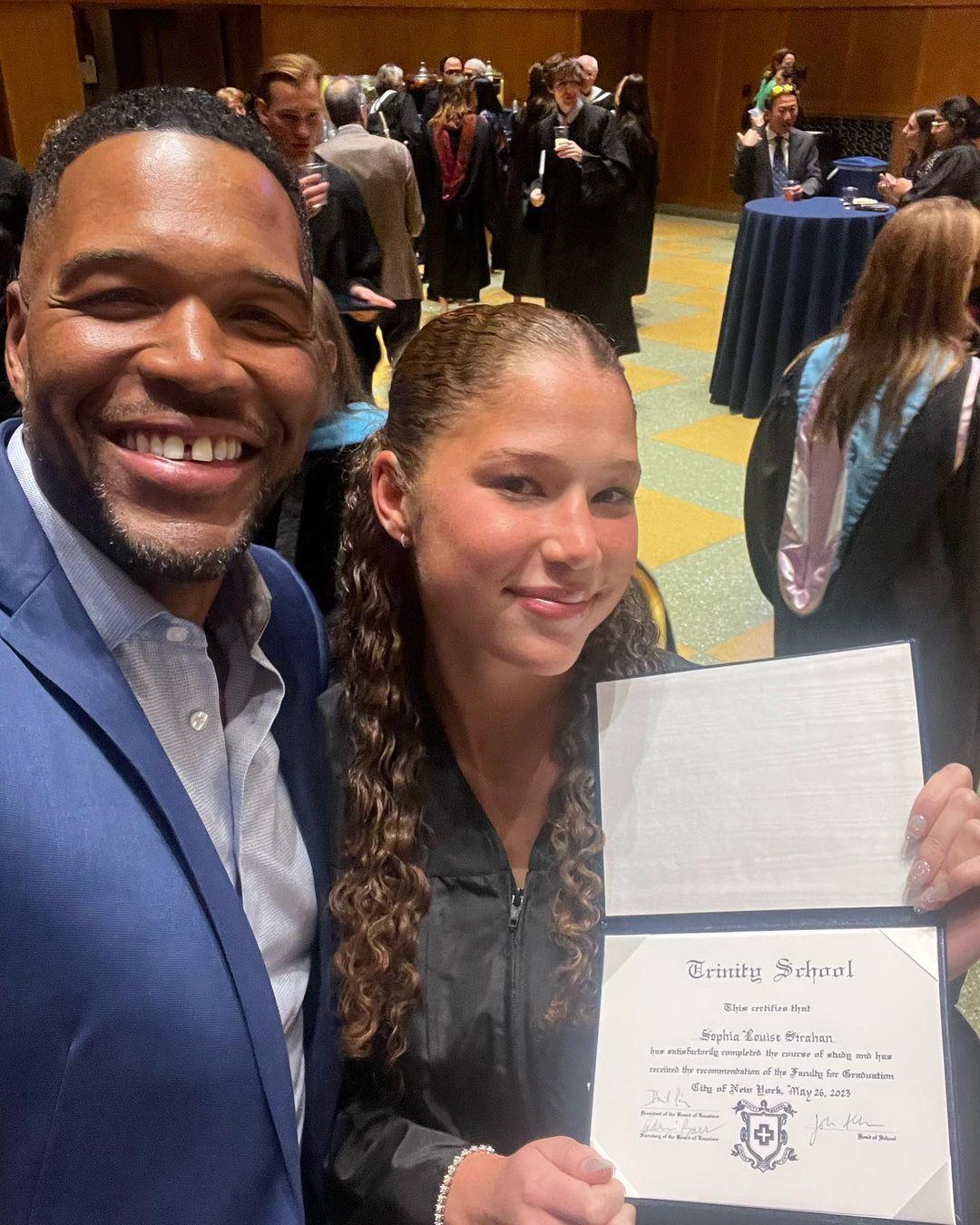 Michael Strahan Is A Super Proud Dad As Twin Daughter Graduate High School
