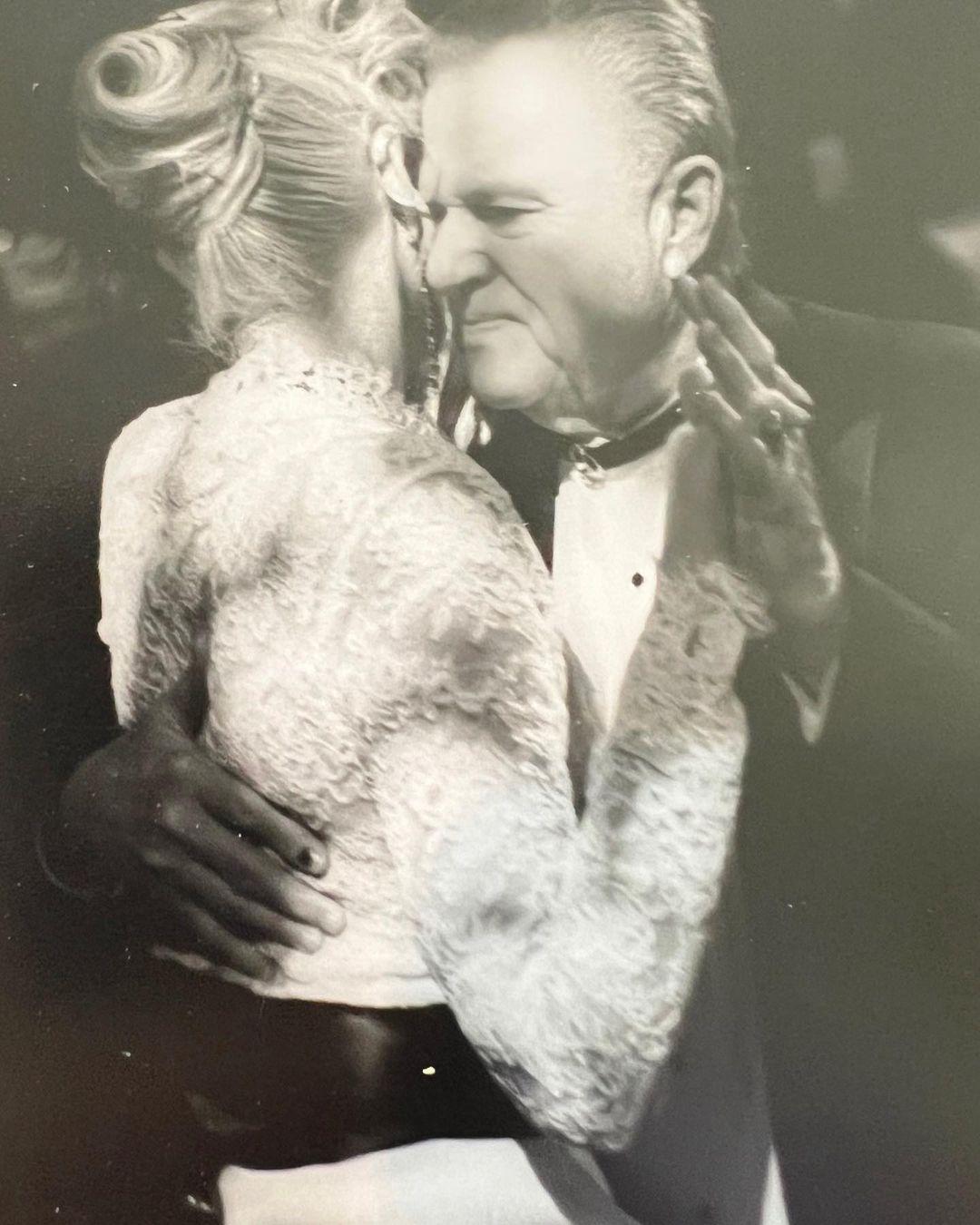 Shanna Moakler Lauds Her Dad As 'The Most Amazing Man' In Sweet Father's Day Tribute