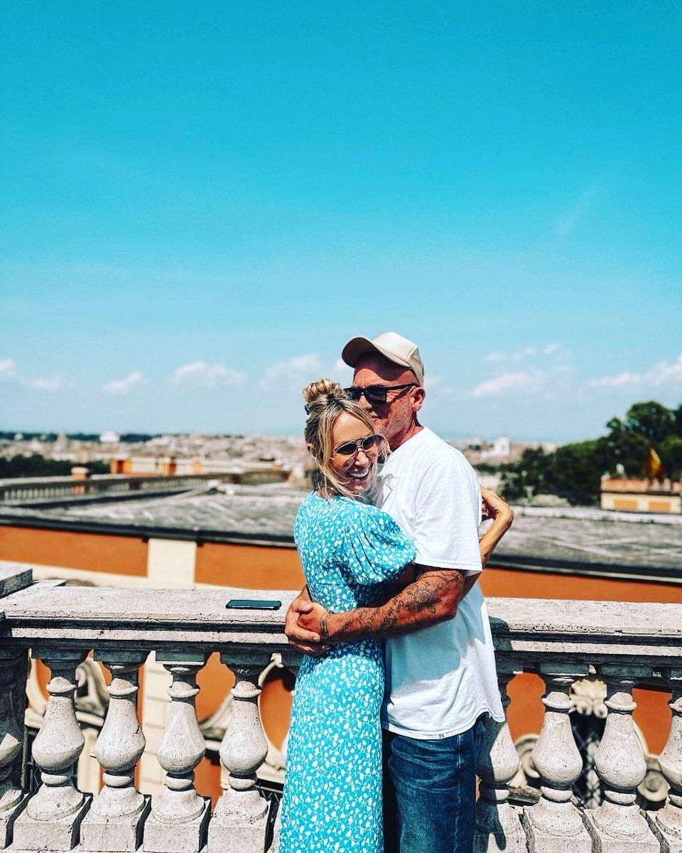Tish Cyrus and fiancé Dominic Purcell in Italy