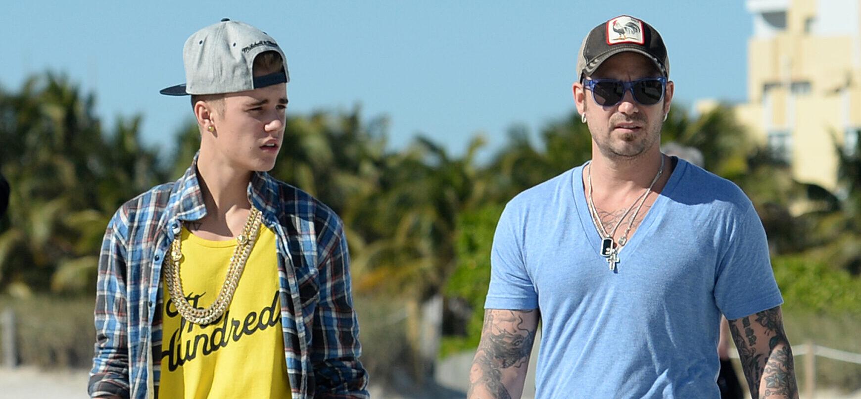 Justin Bieber and his father Jeremy Bieber take a stroll along the beach and a ride on a Segway in South Beach