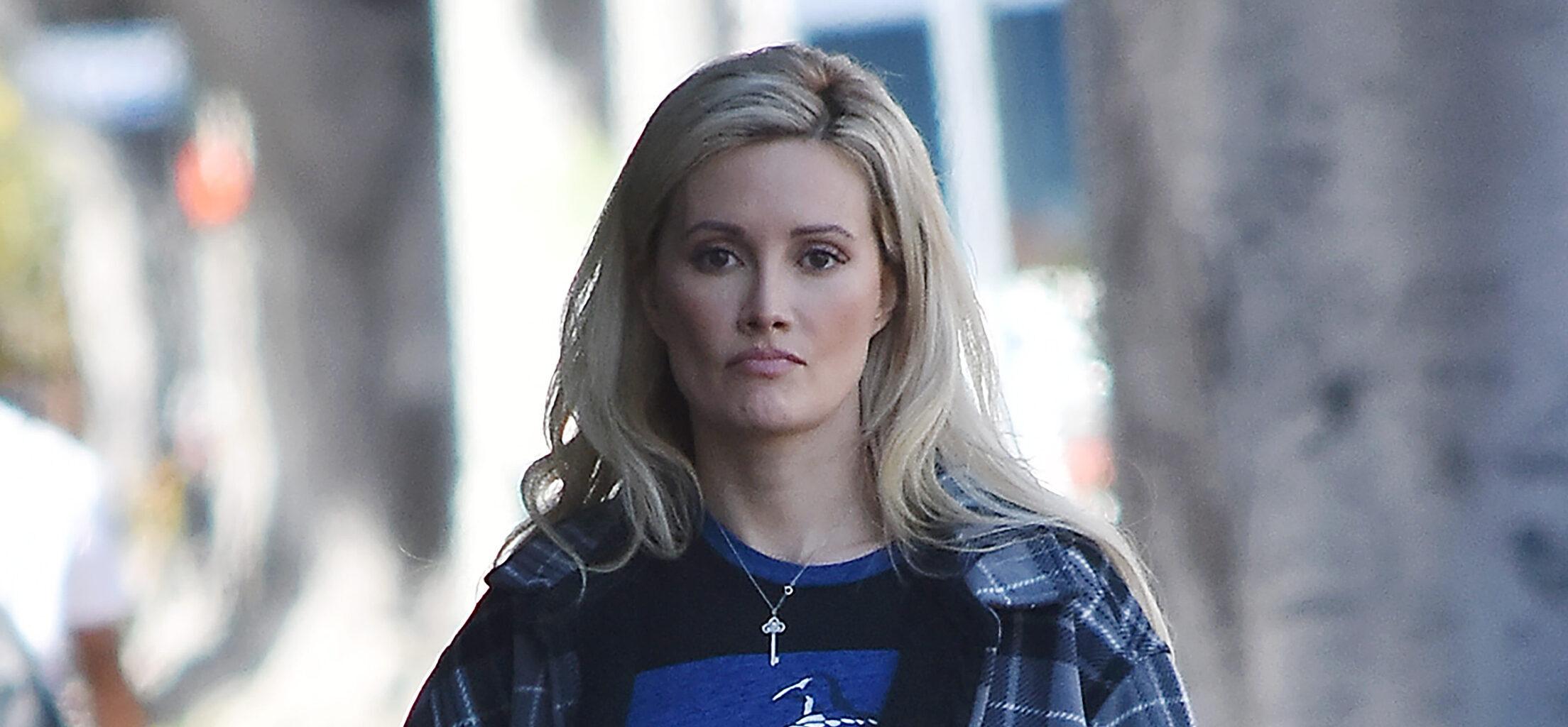 Holly Madison Says Mold Of Her ‘Lady Parts’ Was Purposely Exposed On ‘The Girls Next Door’