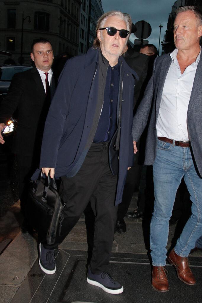 Paul Mccartney arriving at his hotel during Paris Fashion Week