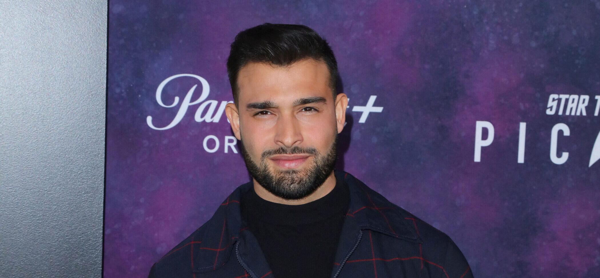 Sam Asghari Shares Sweaty Gym Selfie Amid Britney Spears Divorce