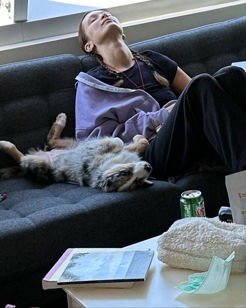 Bella Hadid thanks pooch for never leaving her side