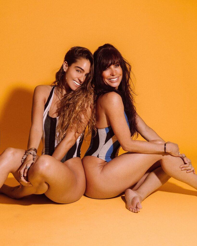 Sommer Ray and her mom Shannon posing in matching swimsuits.