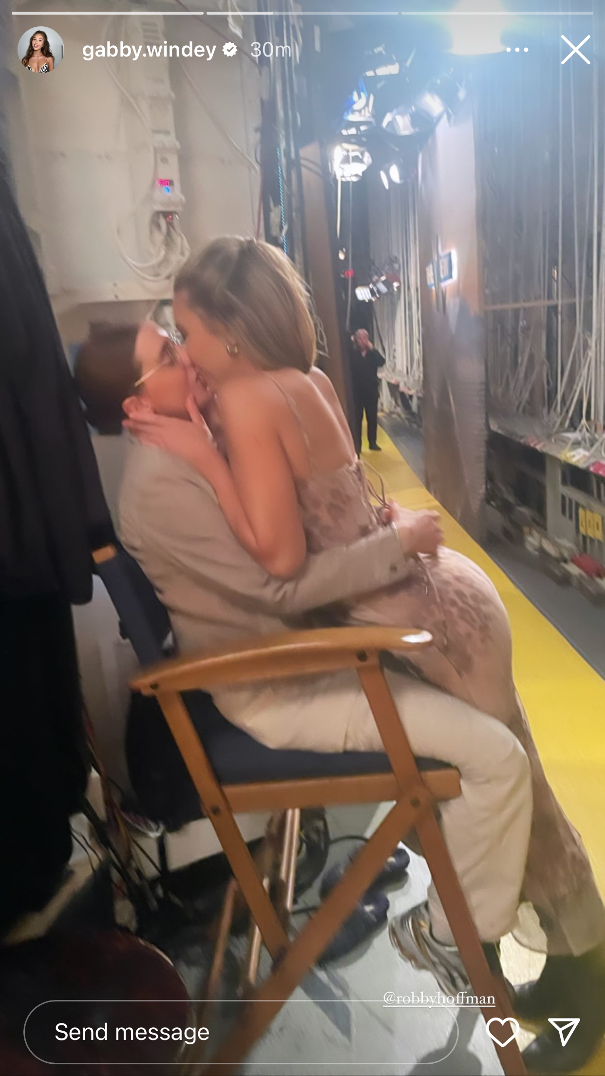 Gabby Windey and her gf kissing on the set of The View
