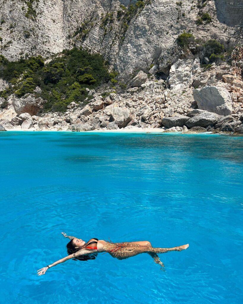 Rachel Bush In Her Striped Bikini Sizzles In Zakynthos