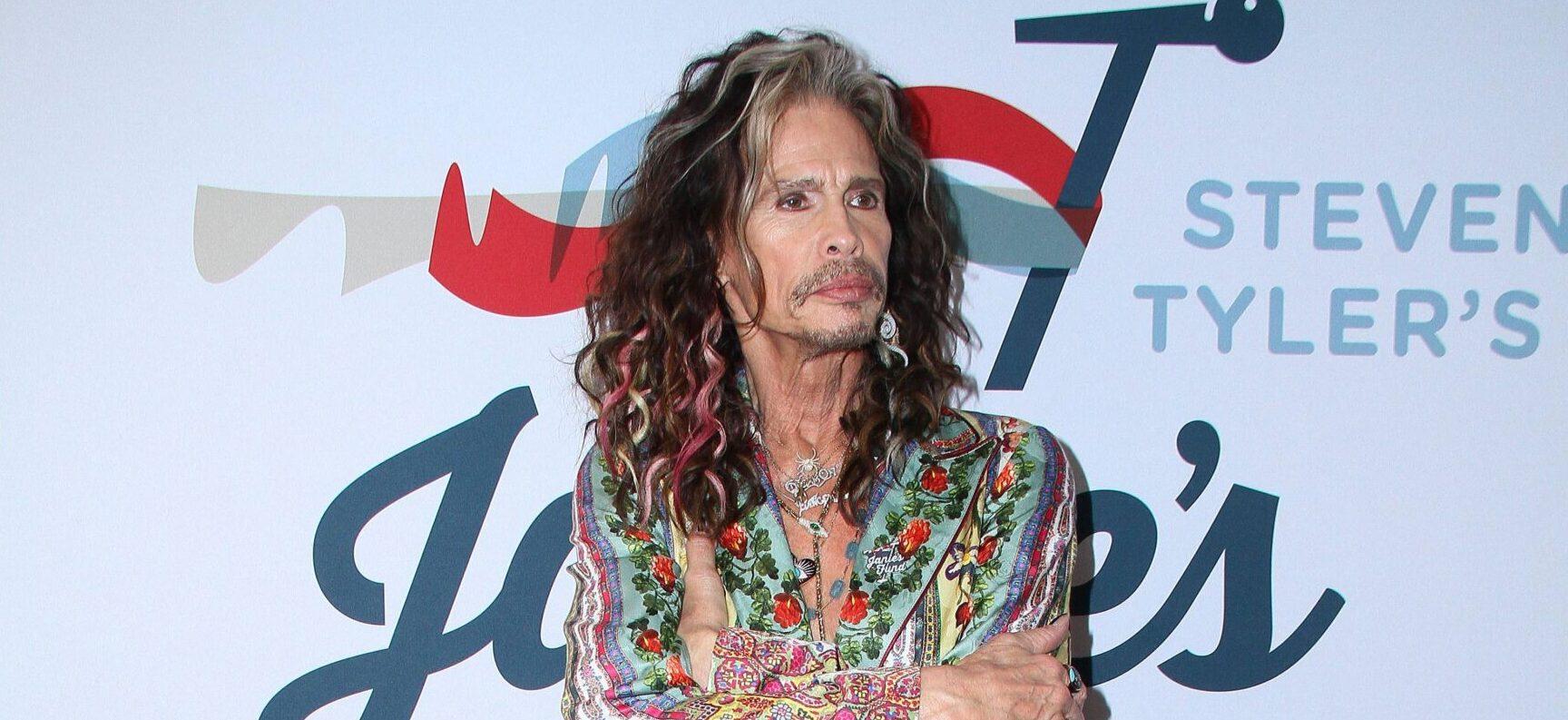 Fans Beg Steven Tyler To Rest After Fractured Larynx Stops Aerosmith Tour