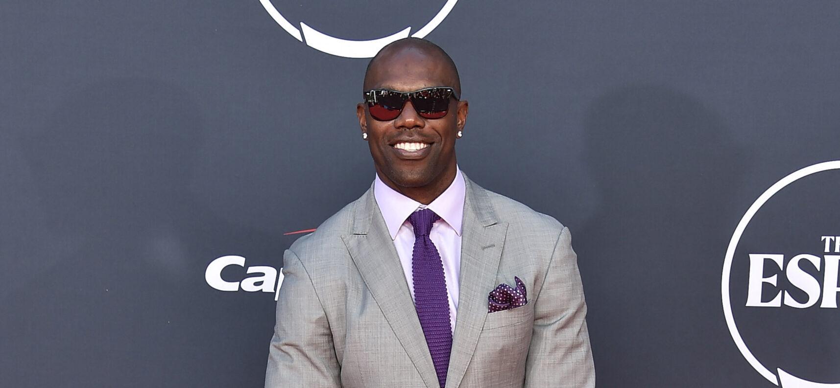 Terrell Owens Intentionally Hit By Car After Argument At Basketball Game