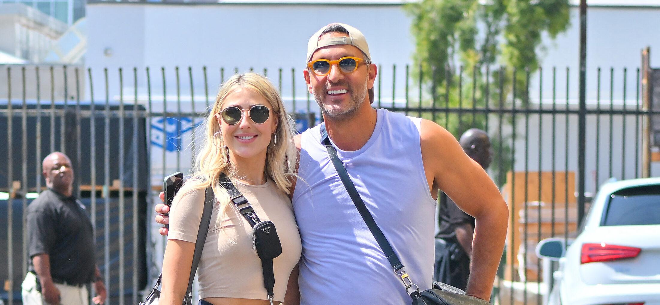 Mauricio Umansky Spotted Holding Hands With ‘DWTS’ Partner Amid Divorce
