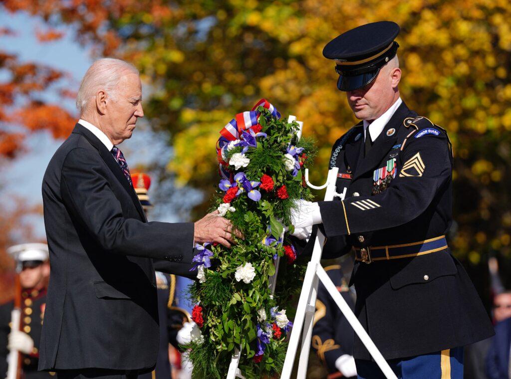 What day is the post office off for veterans day