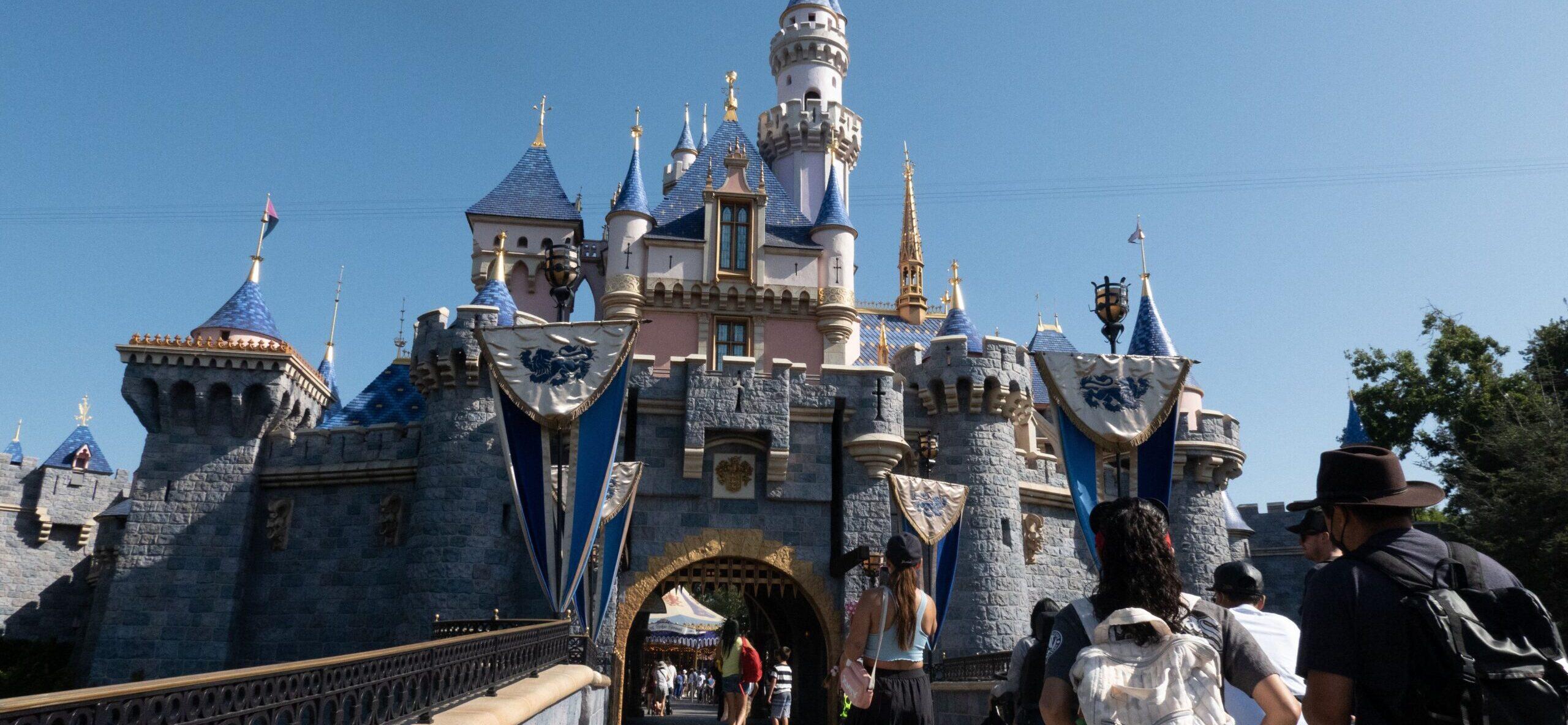 Disneyland Guest Blasted For ‘Racist’ Comments In New Viral Video