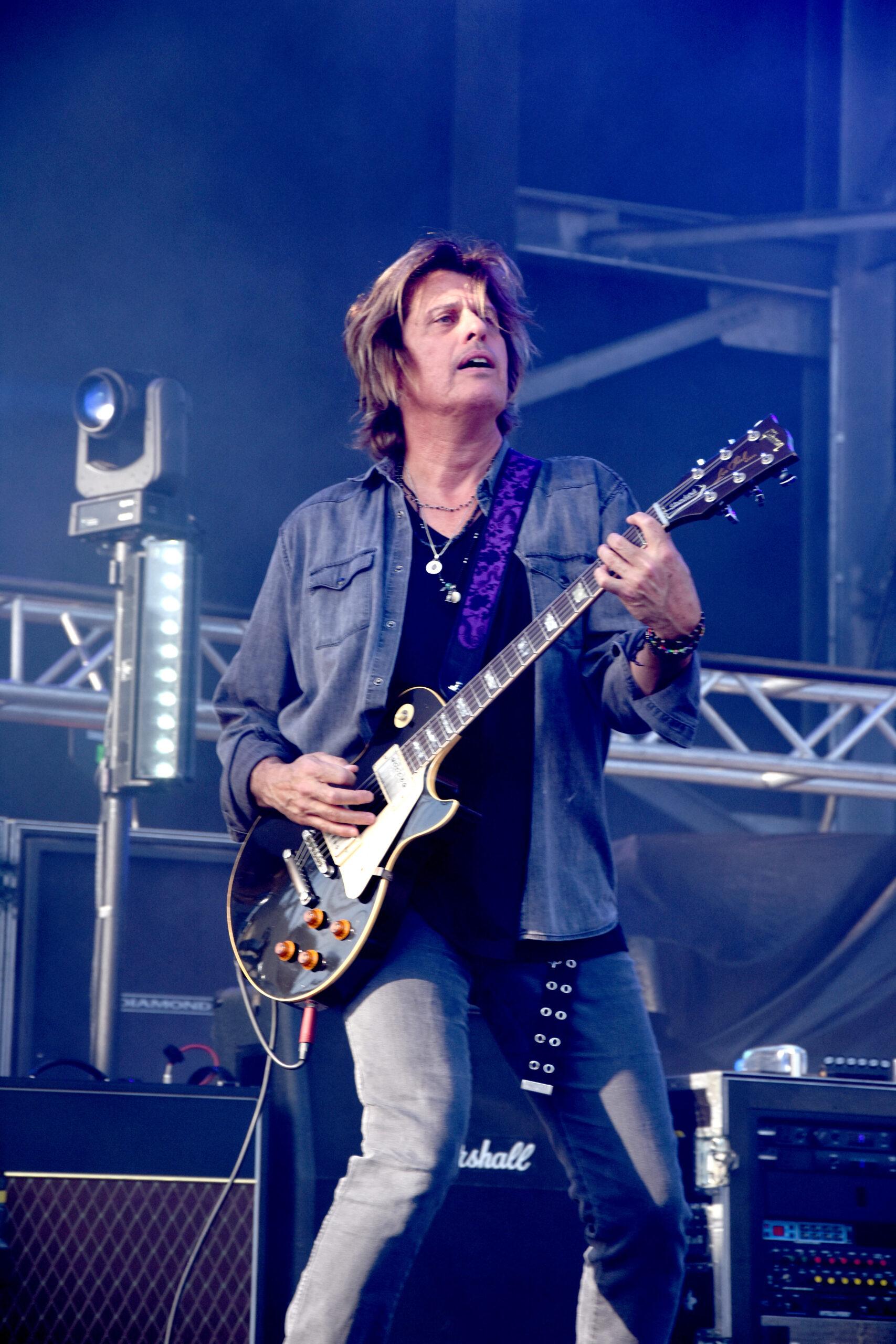 Dean DeLeo performing at Rock on the Range 2018 - Day 3