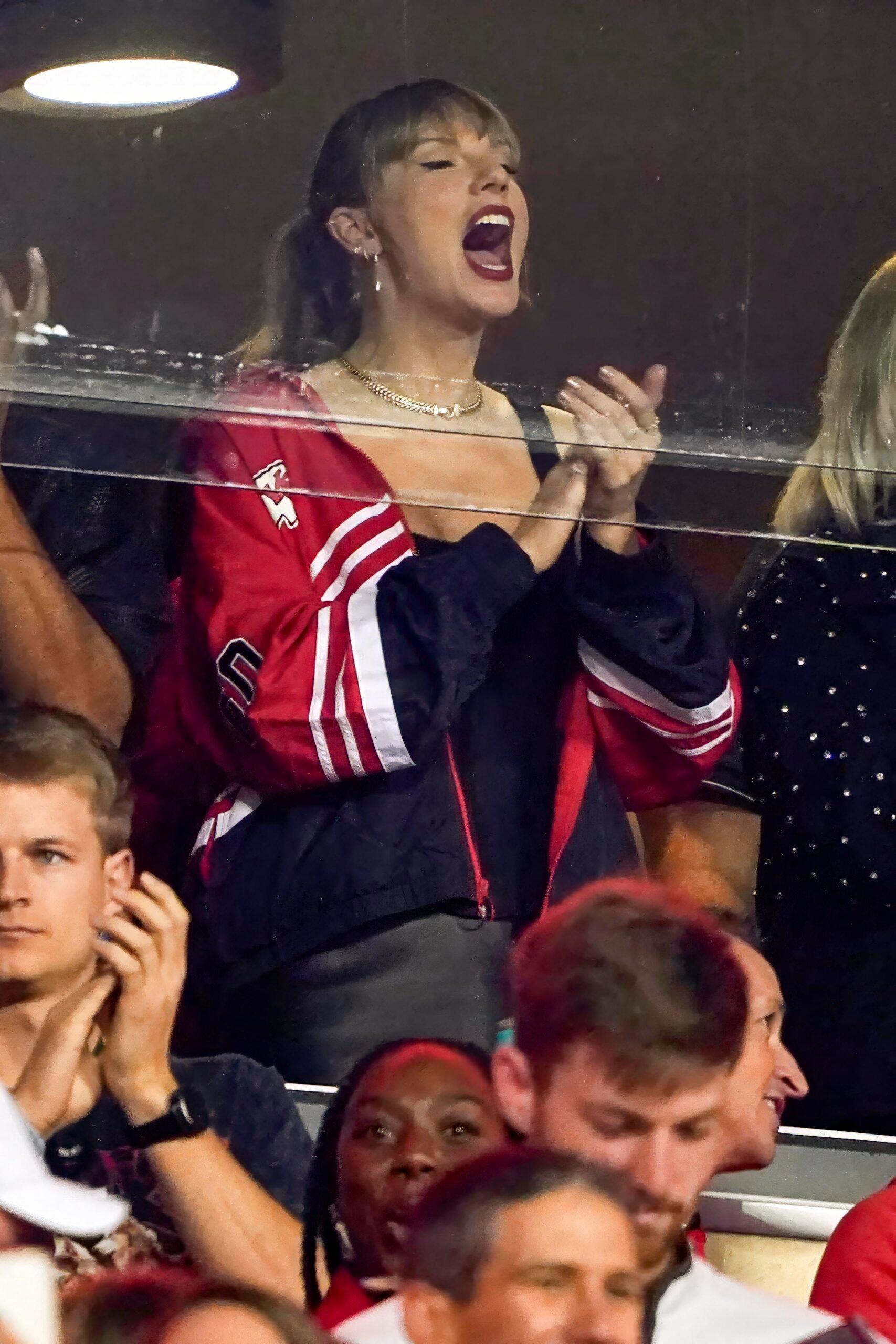 Taylor Swift is back on the bleachers for Travis Kelce at the Kansas City Chiefs game along side Kelce's mom Donna.