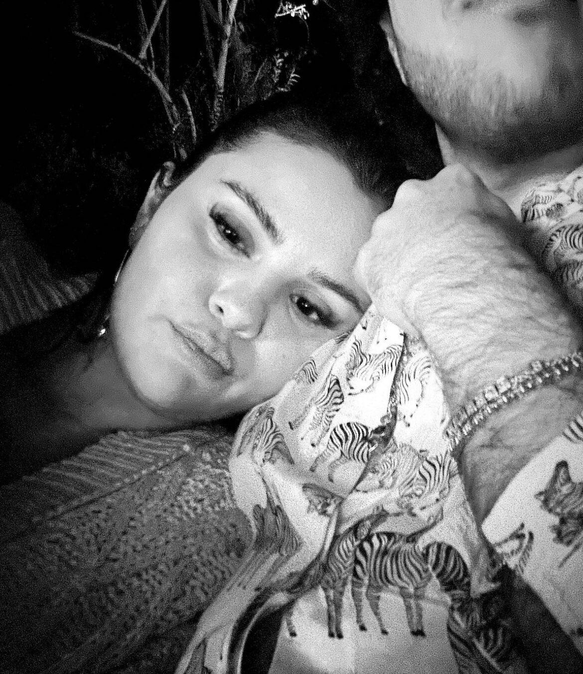 Selena Gomez goes Instagram official