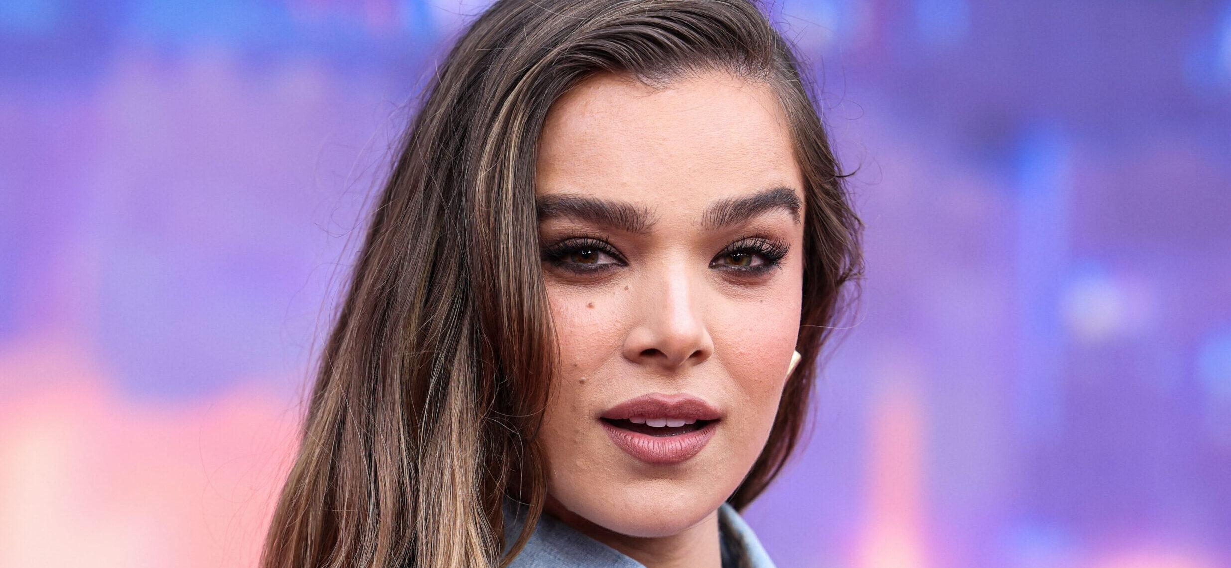 WESTWOOD, LOS ANGELES, CALIFORNIA, USA - MAY 30: World Premiere Of Sony Pictures Animation's 'Spider-Man: Across The Spider Verse' held at the Regency Village Theater on May 30, 2023 in Westwood, Los Angeles, California, United States. 31 May 2023 Pictured: Hailee Steinfeld. Photo credit: Xavier Collin/Image Press Agency/MEGA TheMegaAgency.com +1 888 505 6342 (Mega Agency TagID: MEGA989027_021.jpg) [Photo via Mega Agency]