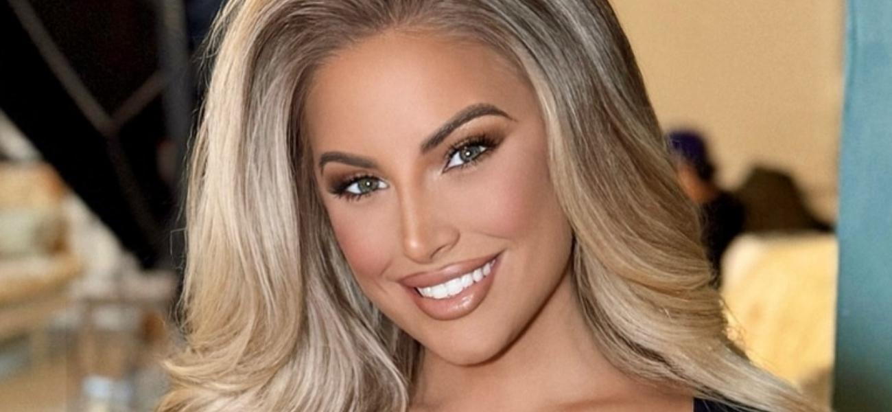 Ashley Alexiss Shows Off 'Self-Made Curves' In Bath Time Tease