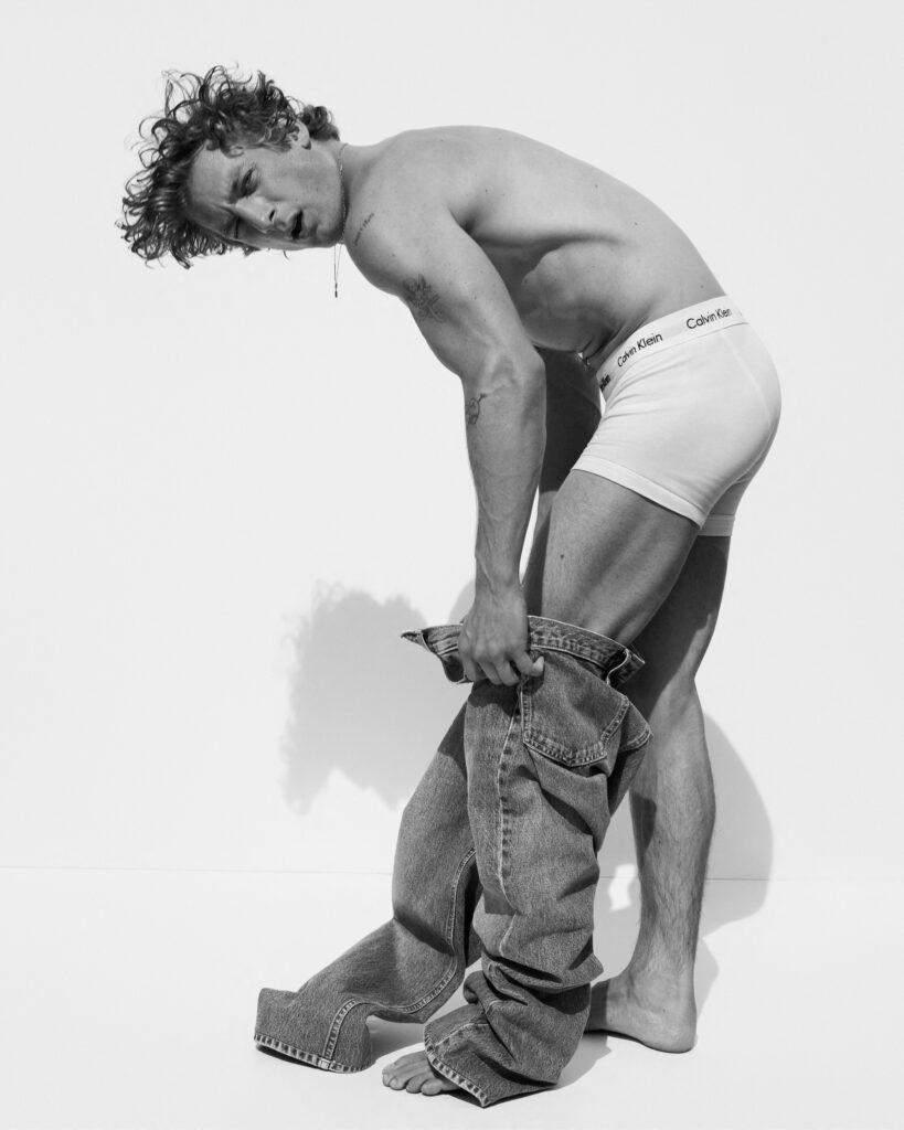 *MANDATORY CREDIT - Mert Alas/Calvin Klein/MEGA. Jeremy Allen White is hunky in Calvin Kleins as the iconic underwear brand's newest model. 'The Bear' star shows off his chiseled abs in these striking images showing the collaboration, and shot by Mert Alas. The Brooklyn-born 32-year-old launched his partnership with the set of steamy photos wearing the brand's signature white briefs and revealing his shredded physique. A native New Yorker, he was shot in his hometown in a series of stills and videos that the brand aims to "showcase his connection to the city and amplify his empowered energy in its most iconic styles". The Spring 2024 men?s Underwear collection refreshes classic Calvin Klein designs with new logo treatments and materials for stylish, everyday comfort. New Intense Power, Micro Stretch and Micro Mesh styles are aimed to marry bold design with innovative fabrication for sleek and comfortable looks, while essential Modern Cotton and Cotton Stretch underwear are designed to provide an iconic base to every wardrobe. Across the Spring 2024 collection, Calvin Klein?s minimalist essentials are said to be presented with "modern innovation and sensuality in its purest form". *MANDATORY CREDIT - Mert Alas/Calvin Klein/MEGA. 04 Jan 2024 Pictured: Jeremy Allen White. Photo credit: Mert Alas/Calvin Klein/MEGA TheMegaAgency.com +1 888 505 6342 (Mega Agency TagID: MEGA1078355_002.jpg) [Photo via Mega Agency]