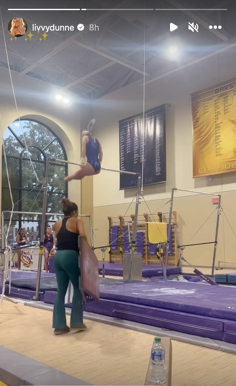 Olivia Dunne Impresses Fans With Her Cheeky Beam Routine