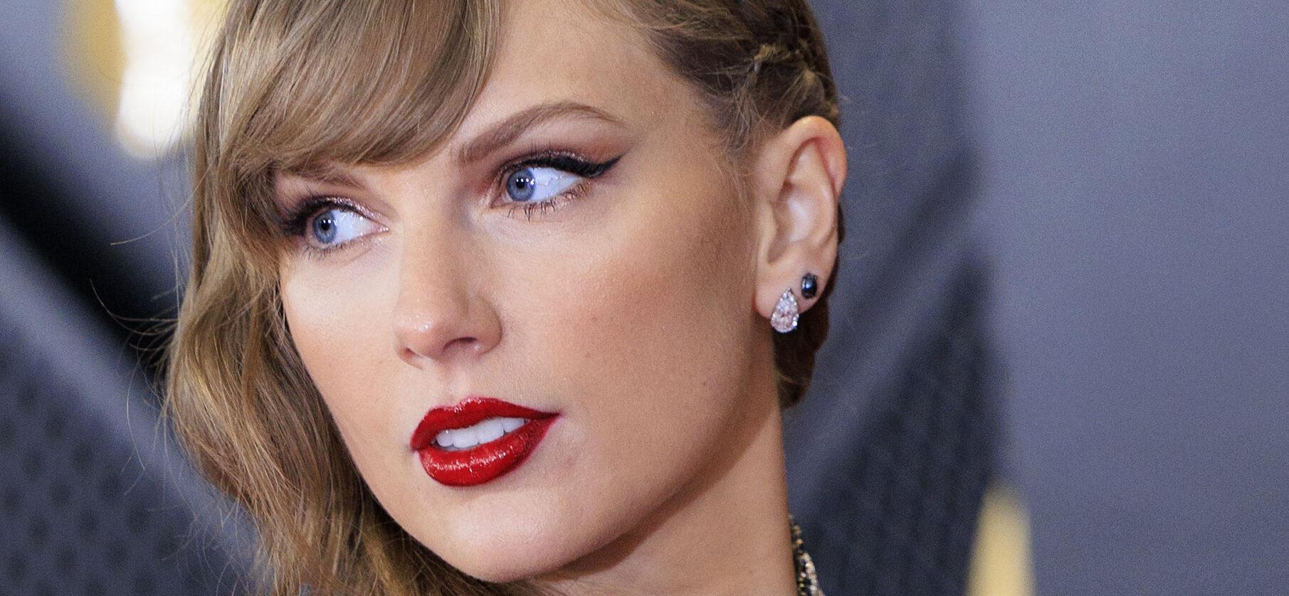 'Drunk' Taylor Swift Parties It Up At Grammys After-Party [VIDEO]