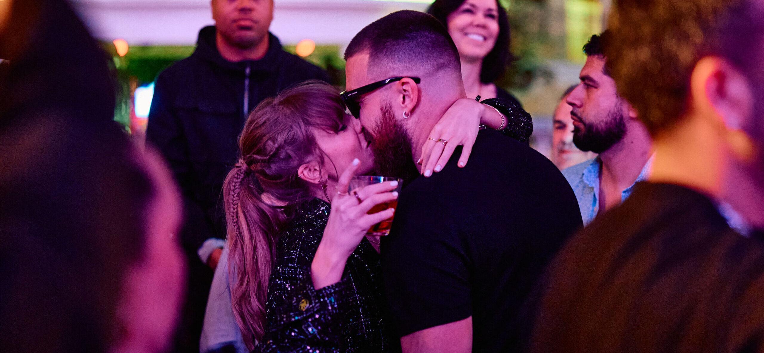 Travis Kelce ‘Protective’ Of ‘Glowing’ Taylor Swift At L.A. Party