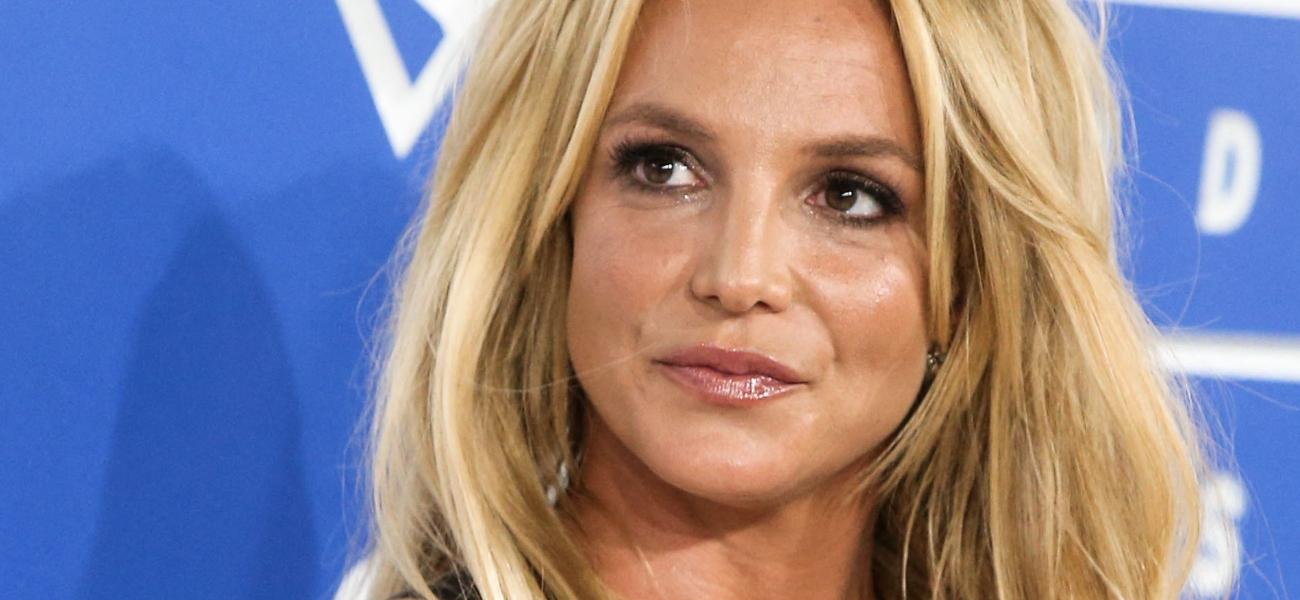 Britney Spears Impresses In Skimpy Spandex With Stunning Workout Body