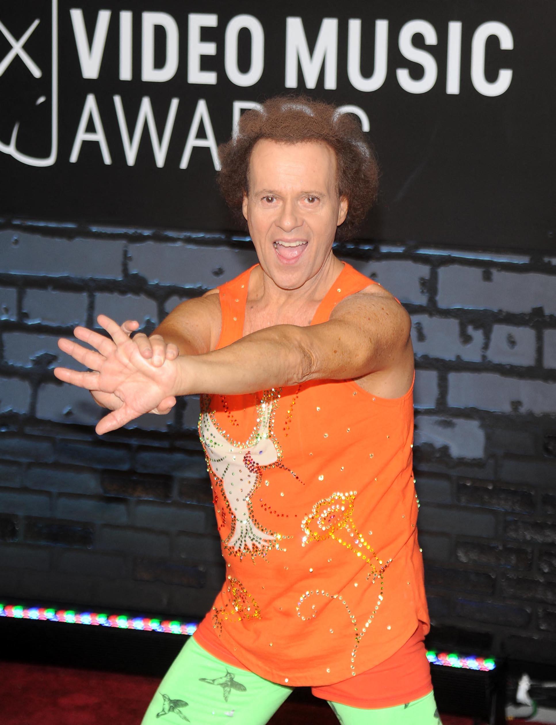 Richard Simmons preocupa os fãs com postagem enigmática: 'Estou... morrendo'