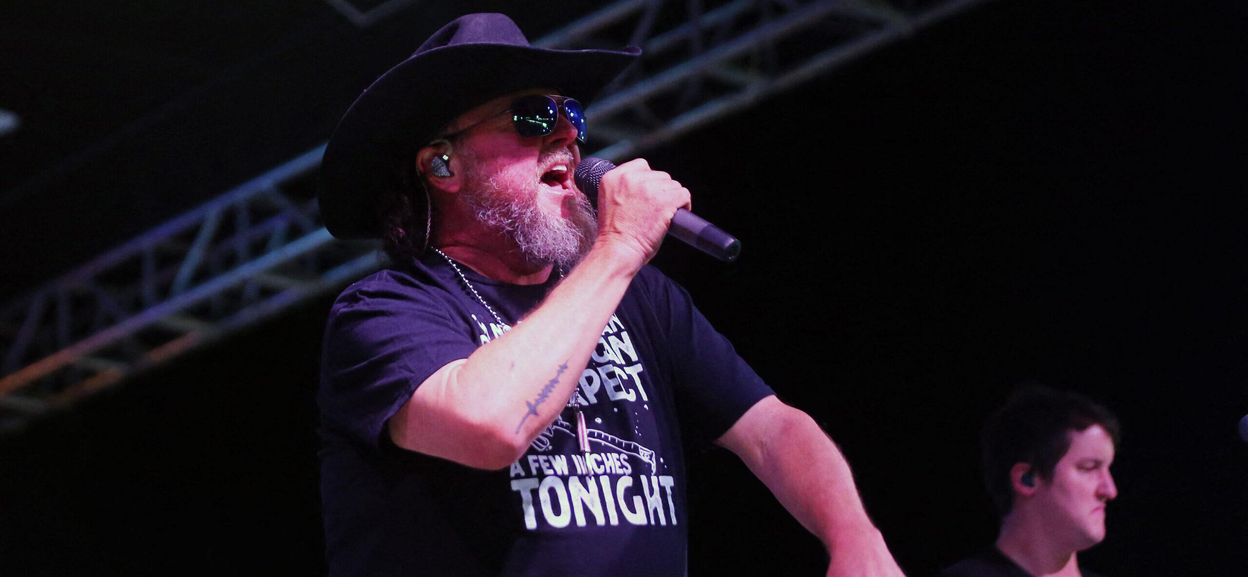 Country Singer Colt Ford In ICU After Suffering From A Heart Attack