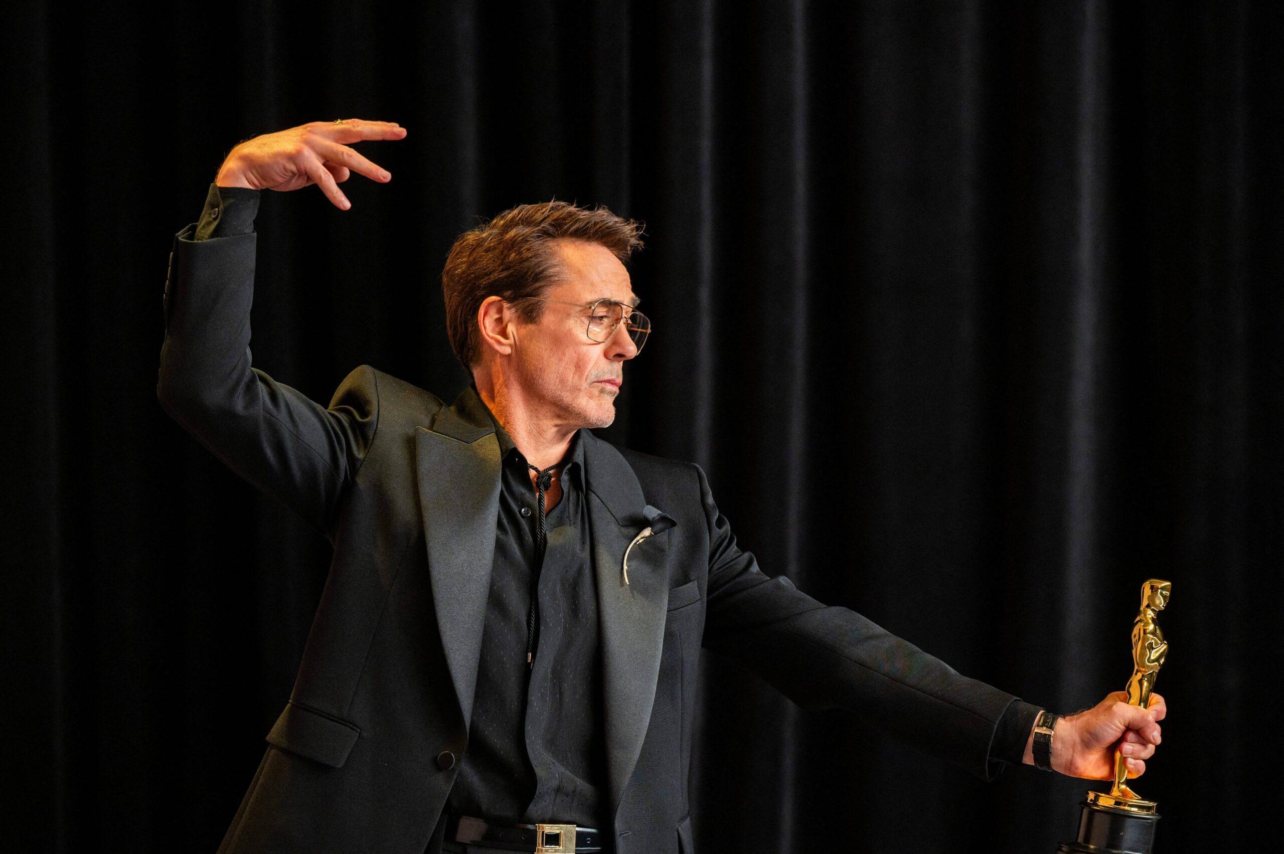 Robert Downey Jr. Reveals If He Would Return To Marvel After Winning An Oscar