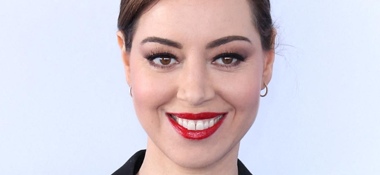 Aubrey Plaza close up