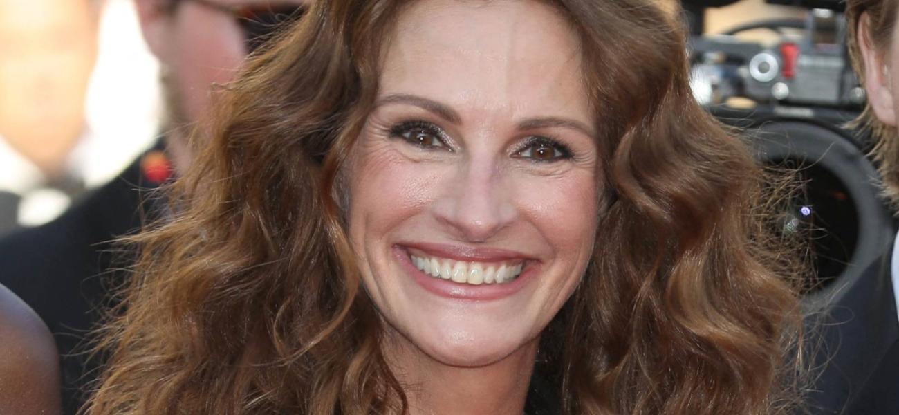 Julia Roberts close up